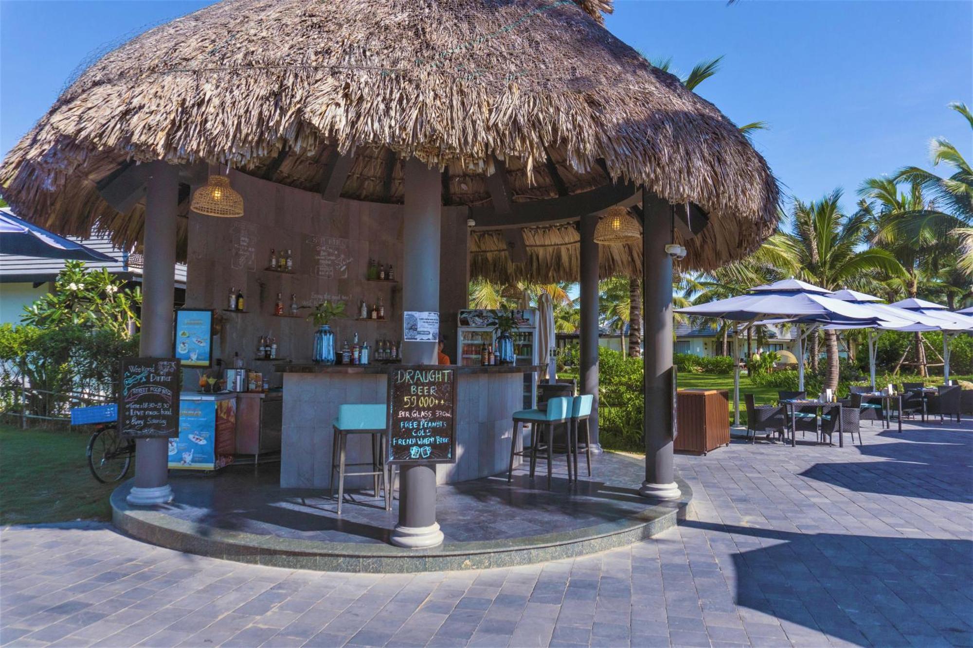 Bliss Hoi An Beach Resort & Wellness 외부 사진